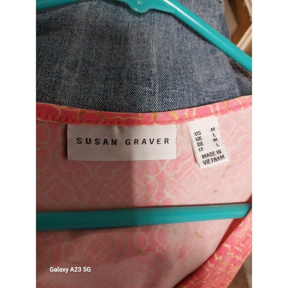 Susan Graver Blouse Lot Of 2 Blue Pink Size Medium - Picture 7 of 9